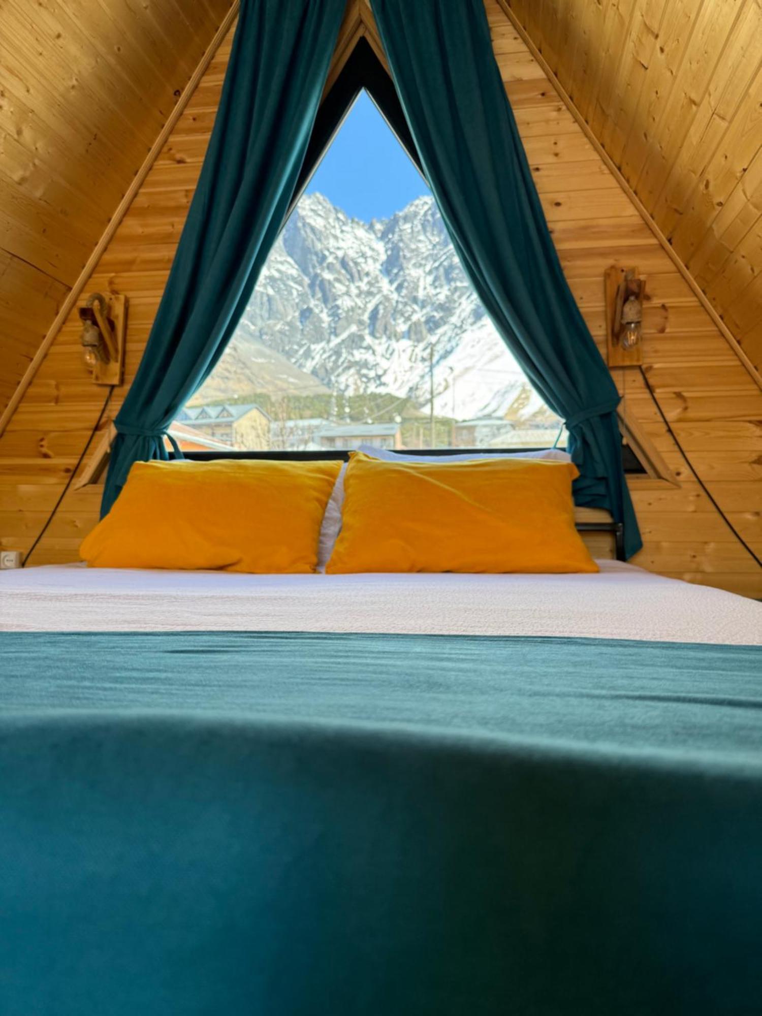 Qusha Cottage Kazbegi Eksteriør bilde